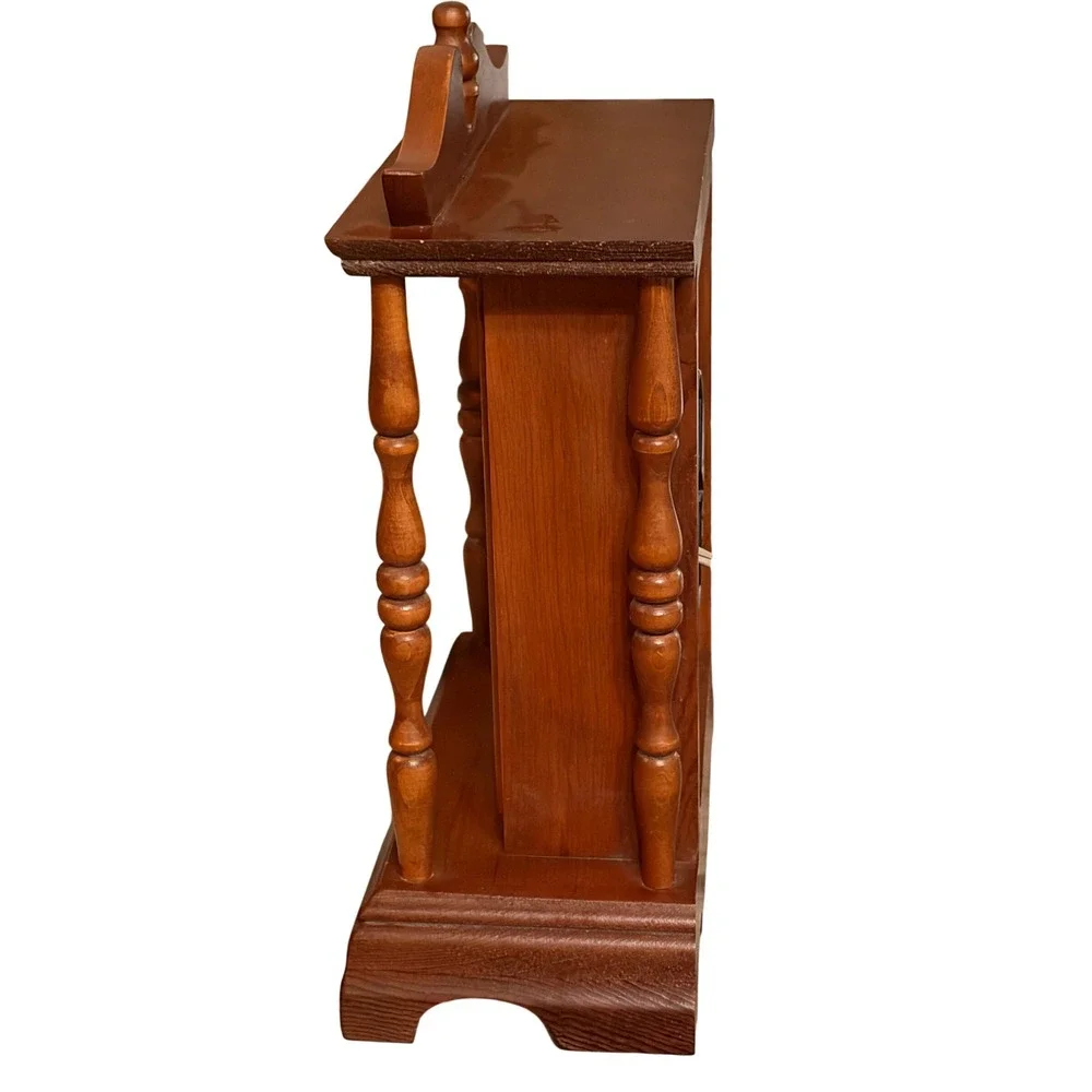 Vintage MaLeck Wood Mantel Clock Electric Spindle Pillars Roman Numerals Brown‎
